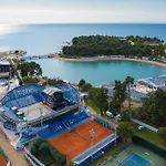 House With Private Jacuzzi Near * Umag