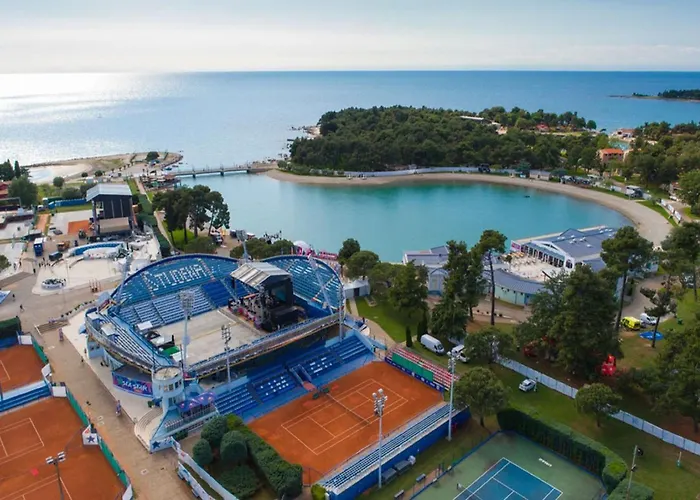 House With Private Jacuzzi Near * Umag